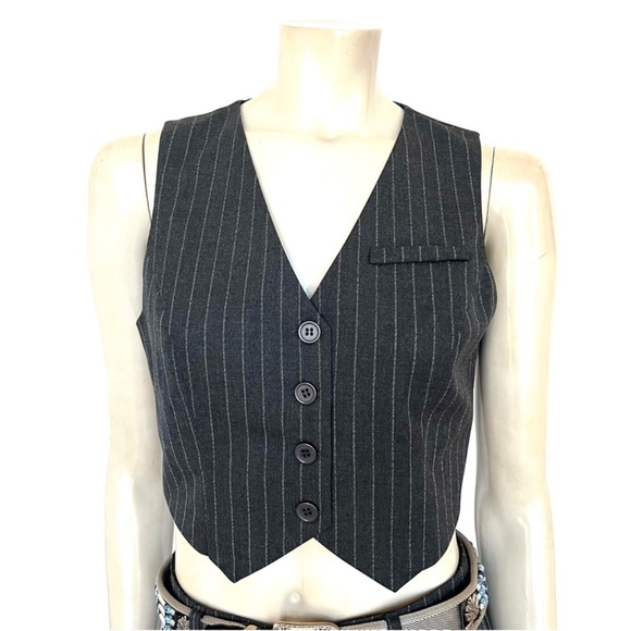 Gray Striped Vest - Picture 7 of 8